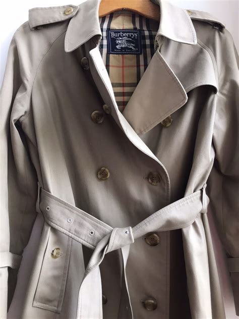 classic burberry trench coat uk